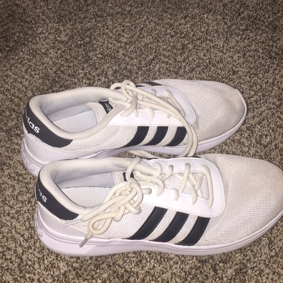 Adidas running shoes - Picture 1 of 4